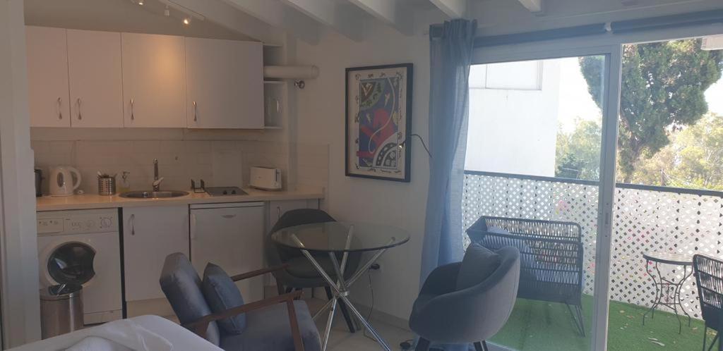 Estudio Banos Del Carmen Apartment มาลากา ภายนอก รูปภาพ